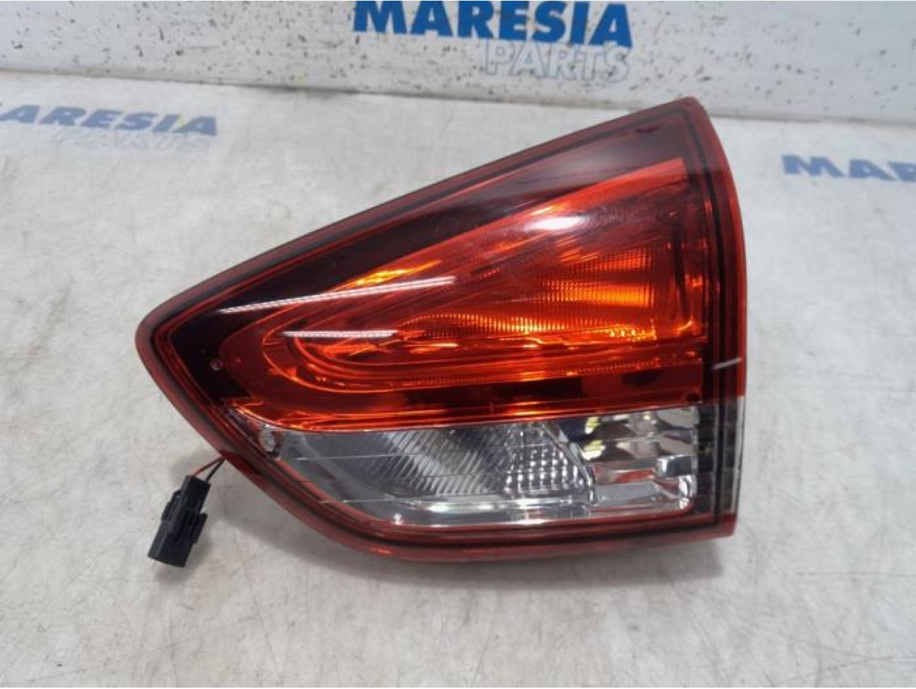 Renault - Clio - Taillight, right