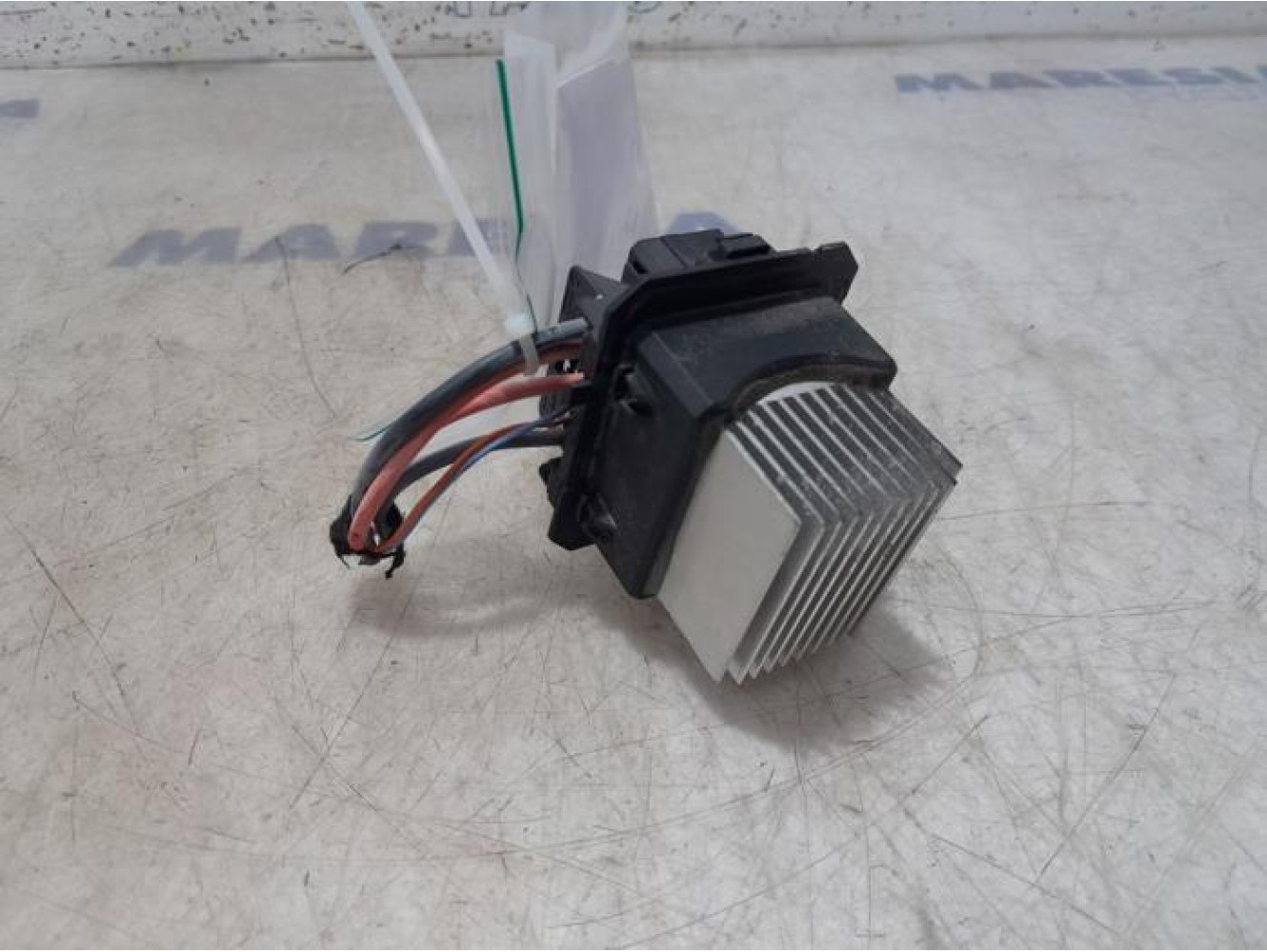 Renault - Scenic - Heater resistor