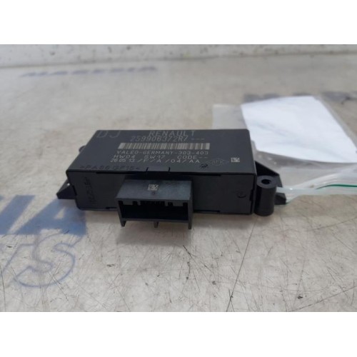 Renault - Scenic - Module PDC