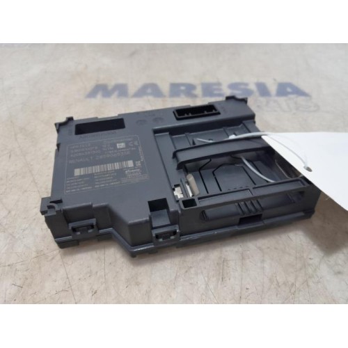 Renault - Clio - Card reader (lock)