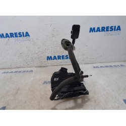 Renault - Clio - Front door lock mechanism 4-door, right