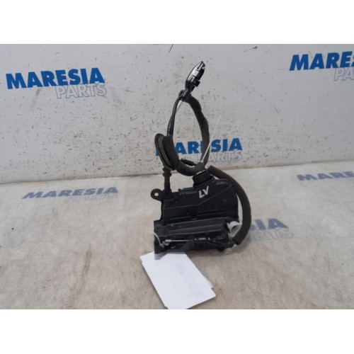 Renault - Clio - Door lock mechanism 4-door, front left