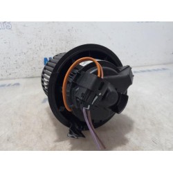 Renault - Clio - Heating and ventilation fan motor
