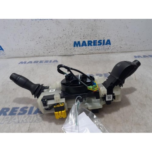 Renault - Scenic - Steering column stalk