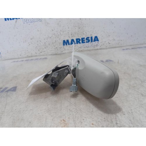 Renault - Scenic - Rear view mirror