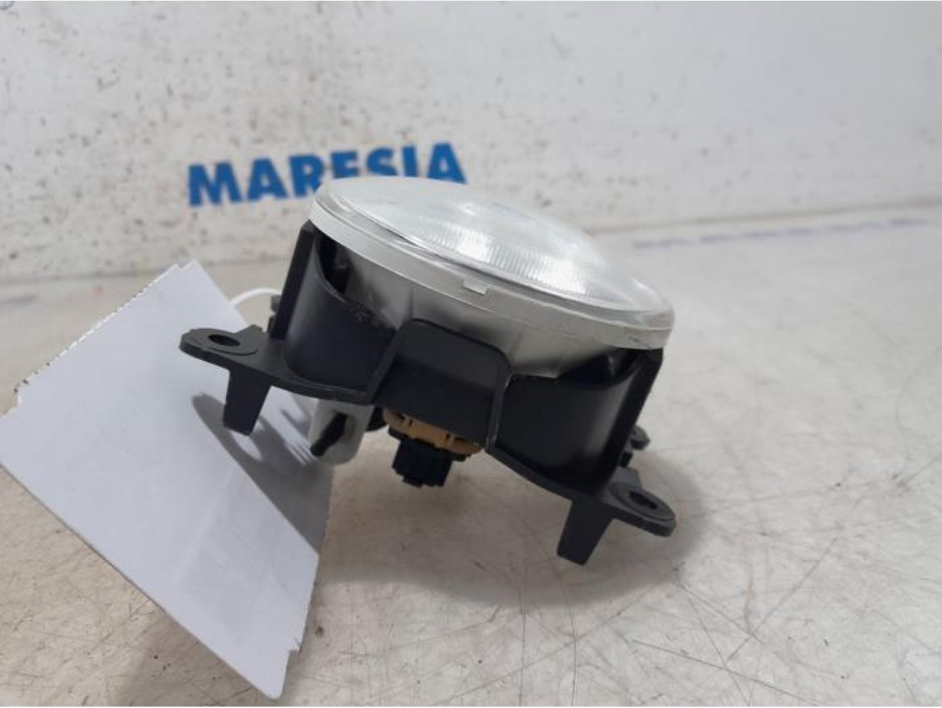 Peugeot - 5008 - Fog light, front left
