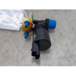 Peugeot - 5008 - Scheibensprüherpumpe vorne
