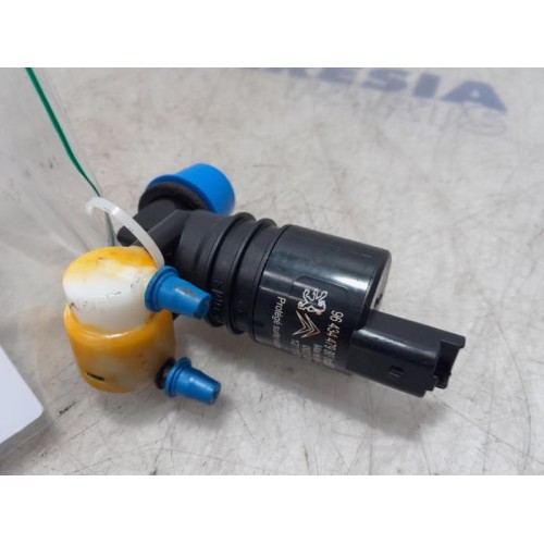 Peugeot - 5008 - Scheibensprüherpumpe vorne