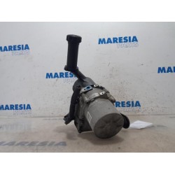 Peugeot - 5008 - Power steering pump