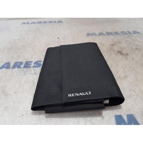 Renault - Clio - Instruction Booklet