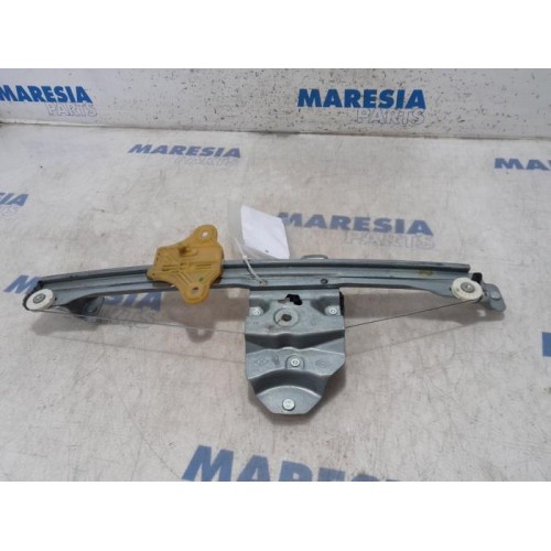 Renault - Clio - Window mechanism 4-door, front right