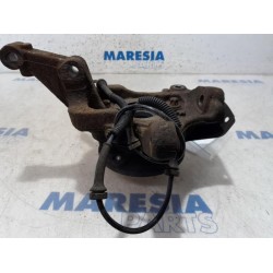 Renault - Trafic - Knuckle, front left