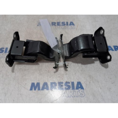 Renault - Trafic - Set of hinges