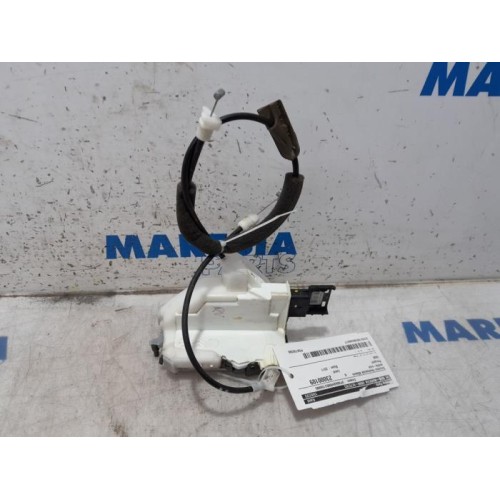 Peugeot - 5008 - Front door lock mechanism 4-door, right