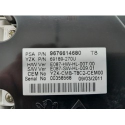 Peugeot - 5008 - Instrument panel