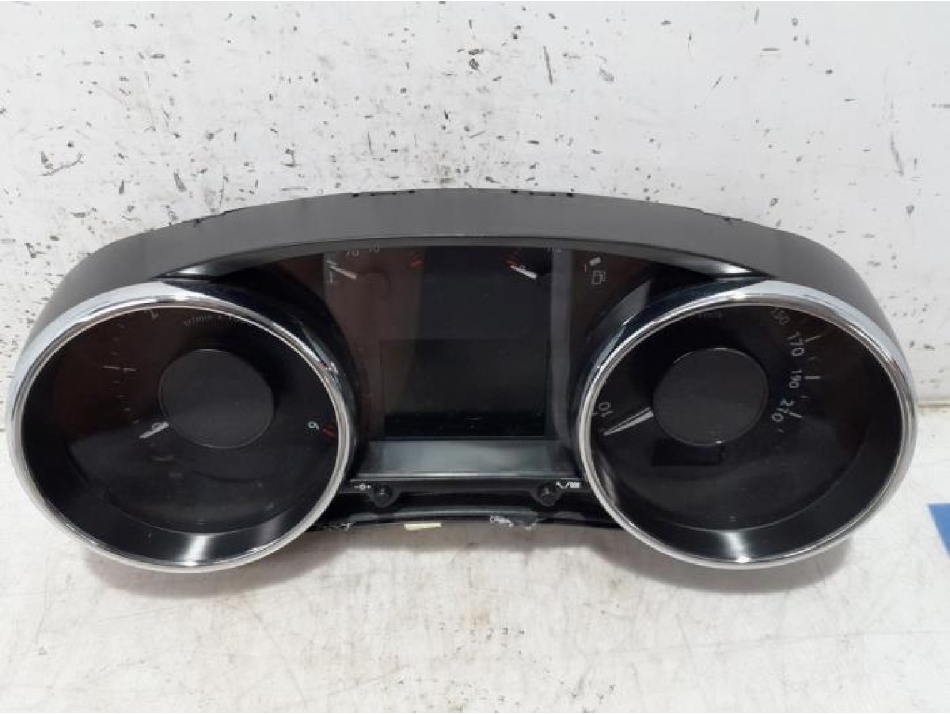 Peugeot - 5008 - Instrument panel