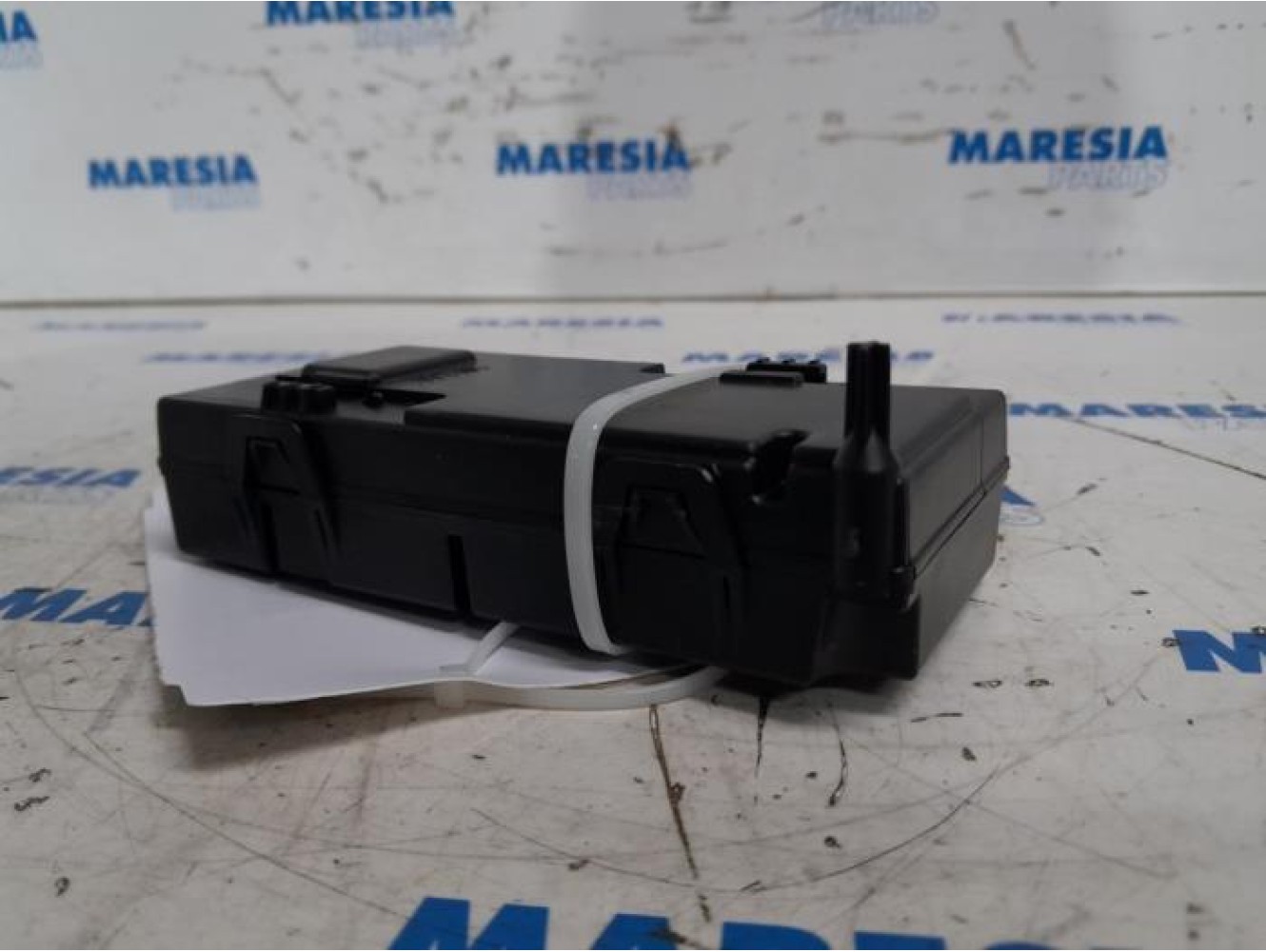Peugeot - 5008 - Tyre pressure module