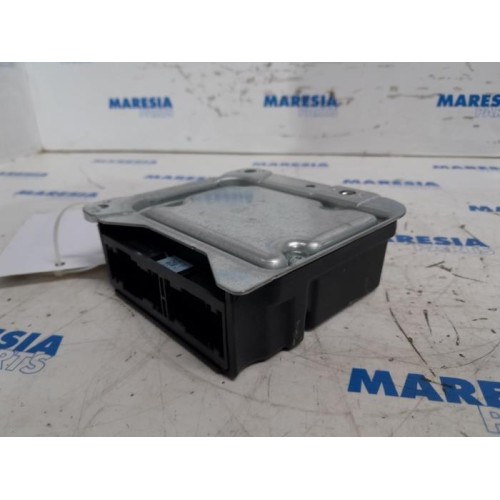 Peugeot - 5008 - Airbag Module