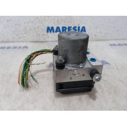 Peugeot - 5008 - ABS Pumpe