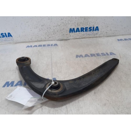 Peugeot - 5008 - Front lower wishbone, right