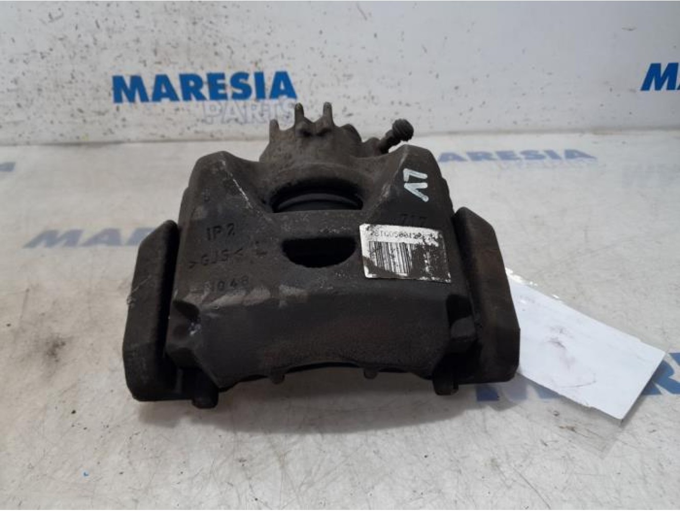 Peugeot - 5008 - Front brake calliper, left
