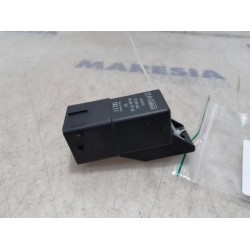 Peugeot - 5008 - Glow plug relay