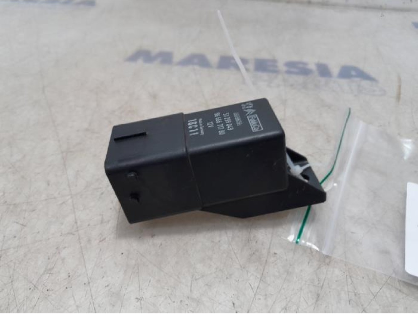 Peugeot - 5008 - Glow plug relay