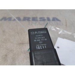 Peugeot - 5008 - Glow plug relay