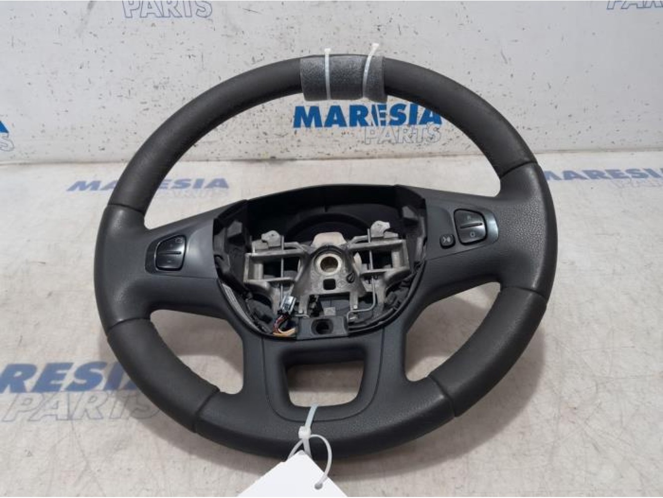 Renault - Trafic - Stuurwiel