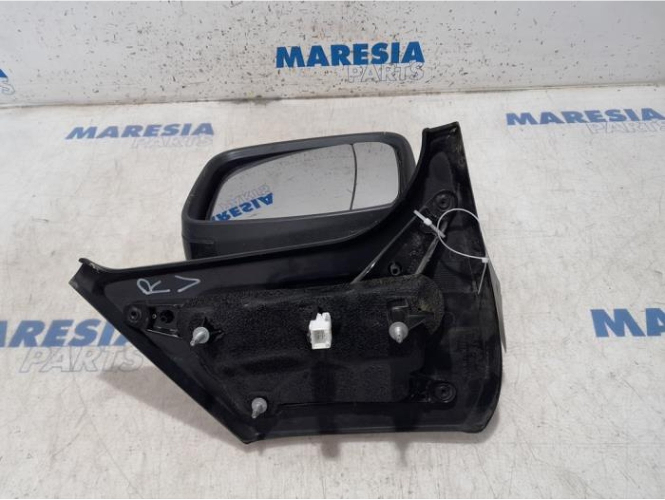 Renault - Trafic - Wing mirror, right