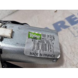 Renault - Trafic - Rear wiper motor
