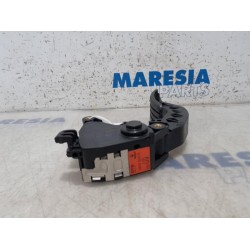 Renault - Trafic - Gaspedalposition Sensor