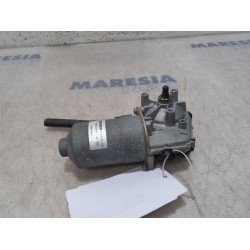 Renault - Trafic - Front wiper motor