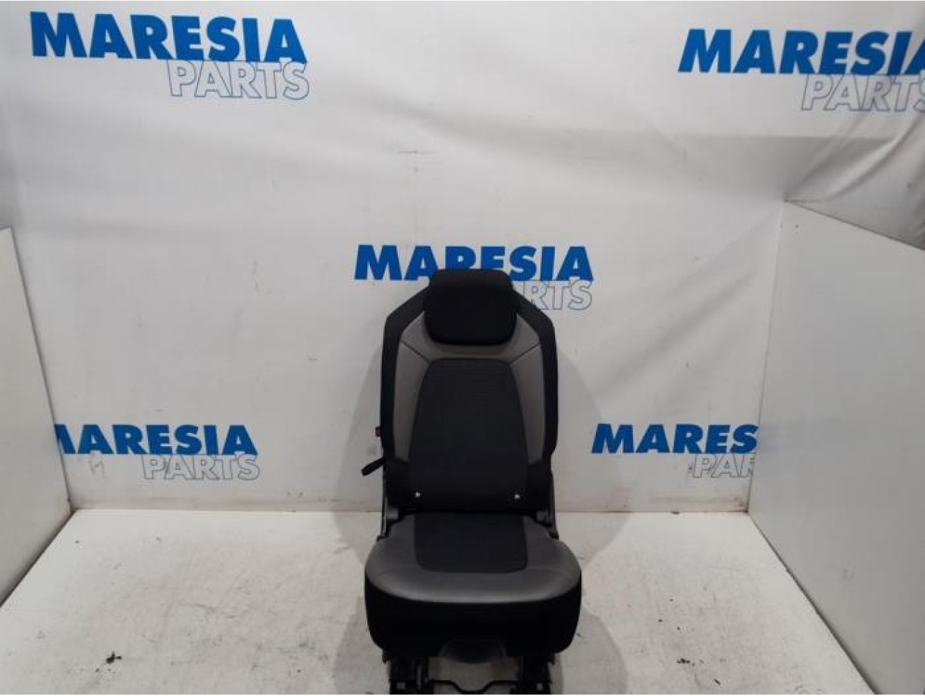 Citroen - C4 Picasso - Rear seat