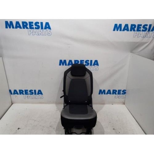 Citroen - C4 Picasso - Rear seat