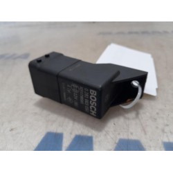 Renault - Trafic - Glow plug relay
