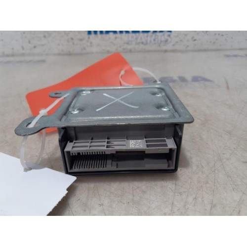 Renault - Trafic - Airbag Module