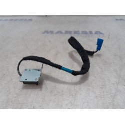 Renault - Trafic - GPS Antenne