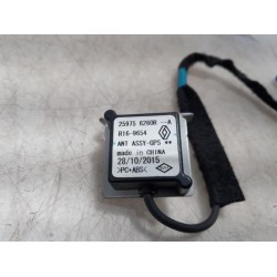 Renault - Trafic - GPS Antenne
