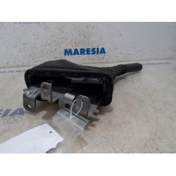 Renault - Trafic - Parking brake lever