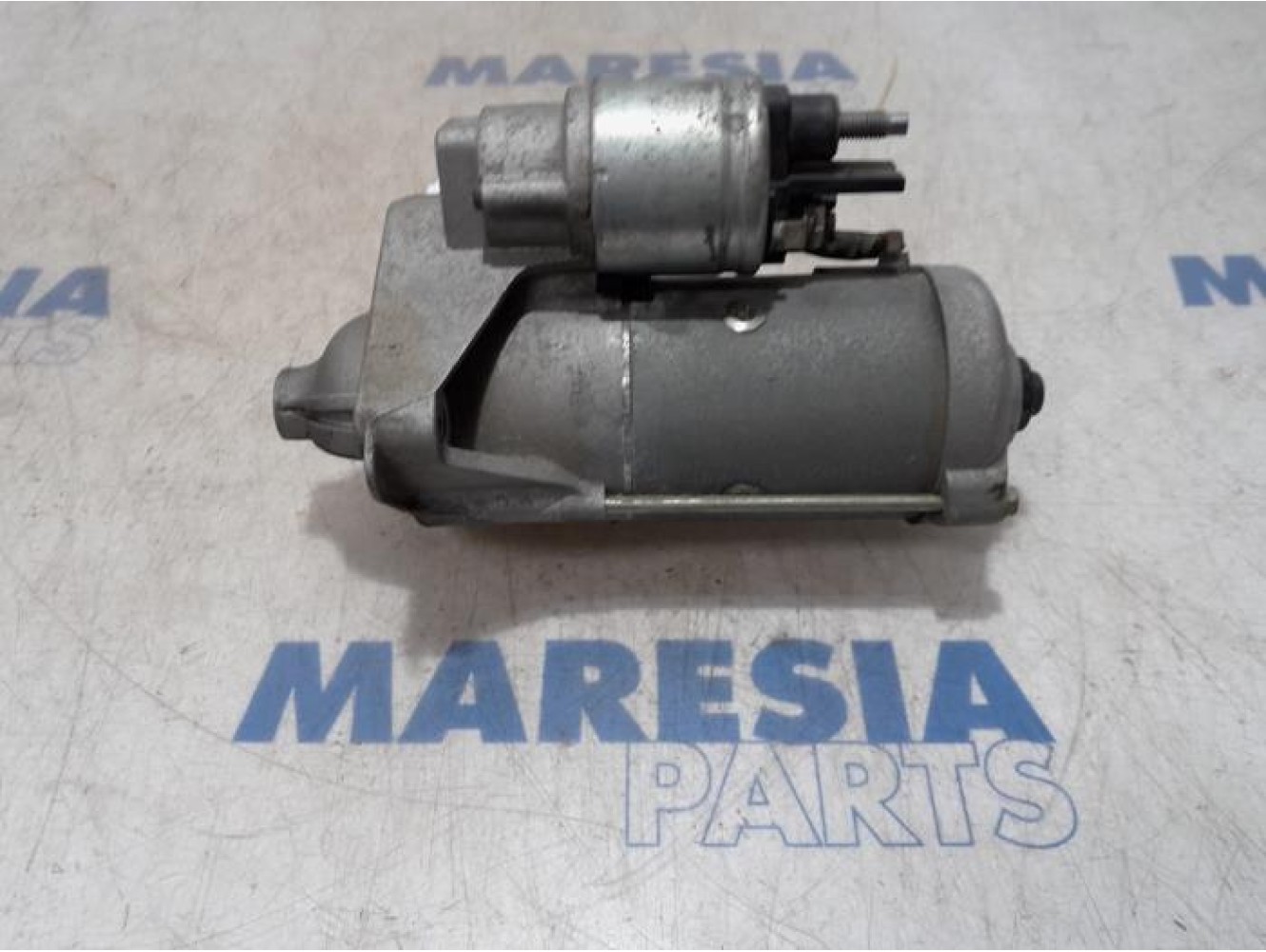 Renault - Trafic - Startmotor