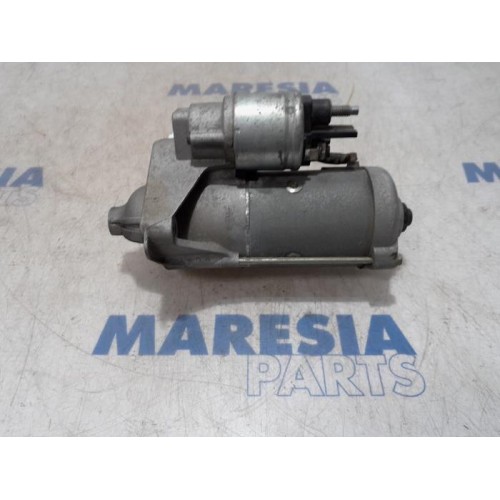 Renault - Trafic - Startmotor