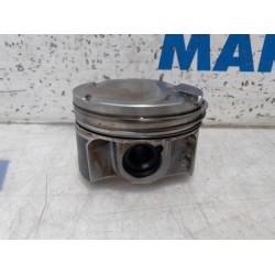 Renault - Captur - Piston