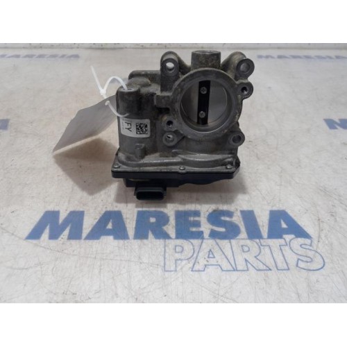 Renault - Captur - Throttle body