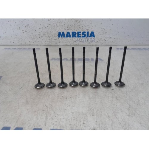 Renault - Captur - Induction valve