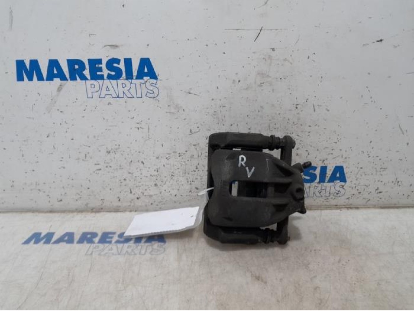 Renault - Clio - Front brake calliper, right