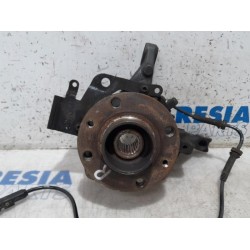 Renault - Clio - Knuckle, front right