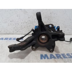 Renault - Clio - Knuckle, front right