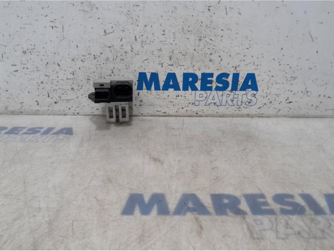Renault - Clio - Cooling fan resistor