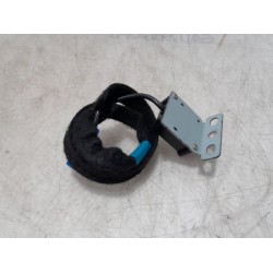 Opel - Vivaro - GPS antenna